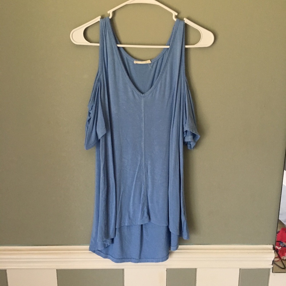 Cold shoulder shirt